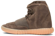 Load image into Gallery viewer, Adidas Yeezy Boost 750 &#39;Chocolate&#39;

