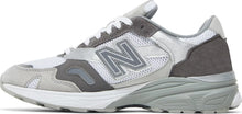 Load image into Gallery viewer, BEAMS x Paperboy x New Balance 920 Cool Grey
