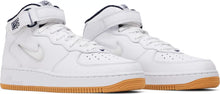 Load image into Gallery viewer, Nike Air Force 1 Mid Jewel QS &#39;NYC - Yankees&#39;
